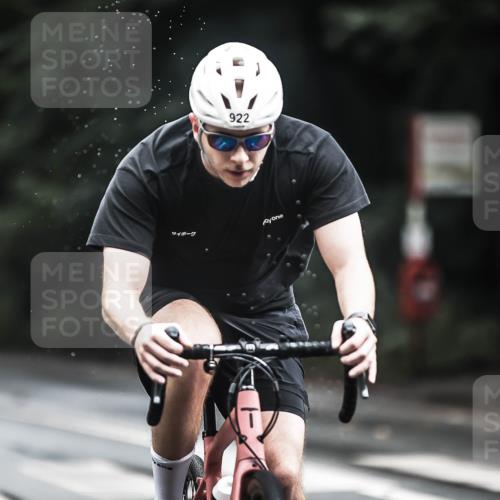 13.09.2026 - Stadtparktriathlon H.Heesch http://msf.ph/oto/10314687 13.09.2026 11:49:58 Radfahren 730, 792, 820, 922 meine-sportfotos.de