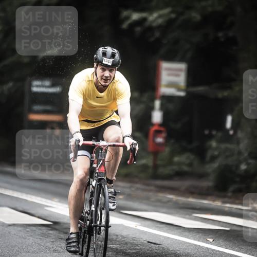 13.09.2026 - Stadtparktriathlon H.Heesch http://msf.ph/oto/10314695 13.09.2026 12:57:16 Radfahren 1265, 1284, 1301, 1333, 1338, 1346 meine-sportfotos.de