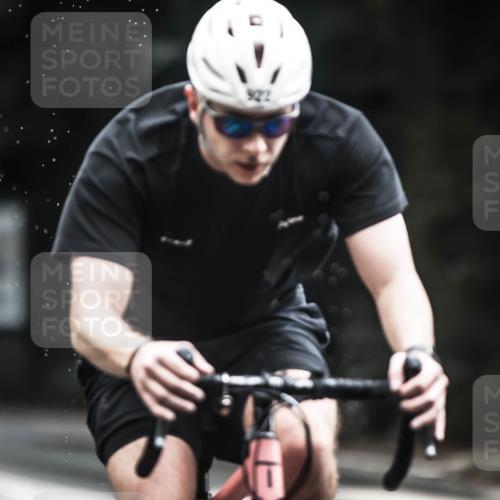 13.09.2026 - Stadtparktriathlon H.Heesch http://msf.ph/oto/10314701 13.09.2026 11:49:58 Radfahren 730, 792, 820, 922 meine-sportfotos.de