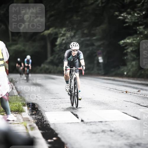 13.09.2026 - Stadtparktriathlon H.Heesch http://msf.ph/oto/10314731 13.09.2026 11:50:02 Radfahren 730, 792, 820, 922 meine-sportfotos.de