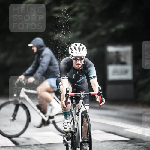 13.09.2026 - Stadtparktriathlon H.Heesch http://msf.ph/oto/10314741 13.09.2026 11:50:03 Radfahren 792, 814, 820, 922 meine-sportfotos.de