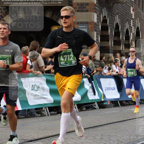 13.09.2026 - 21. swb-Marathon Bremen Strokosch-Dieckow http://msf.ph/oto/10314757 13.09.2026 13:05:59 Ziel 1017, 1301, 1562, 1879, 2538, 3242, 3271, 4157, 5199, 5725, 6025, 6579, 7141, 8973, 681, 3297, 3466, 4614, 5803, 6686, 7336, 8670, 8983, 9429 meine-sportfotos.de