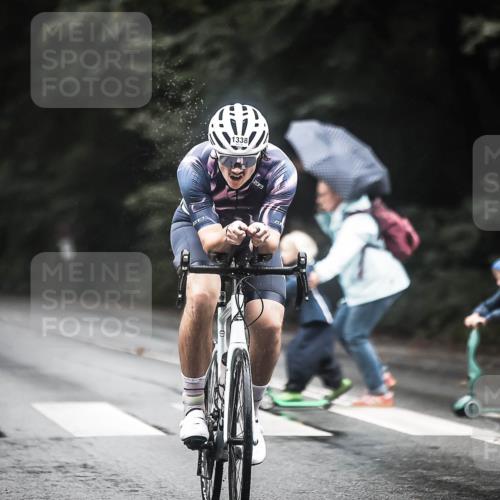 13.09.2026 - Stadtparktriathlon H.Heesch http://msf.ph/oto/10314789 13.09.2026 12:57:22 Radfahren 1127, 1284, 1301, 1333, 1338 meine-sportfotos.de
