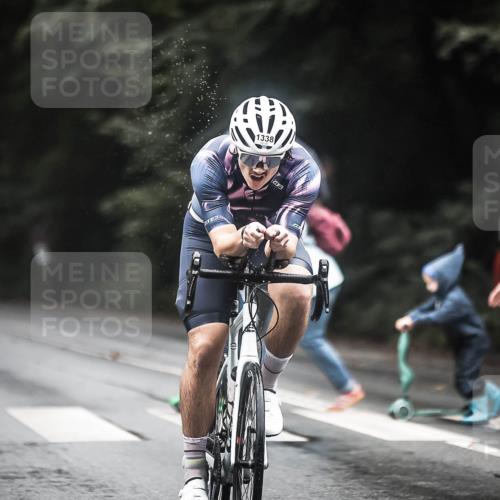 13.09.2026 - Stadtparktriathlon H.Heesch http://msf.ph/oto/10314796 13.09.2026 12:57:22 Radfahren 1127, 1284, 1301, 1333, 1338 meine-sportfotos.de
