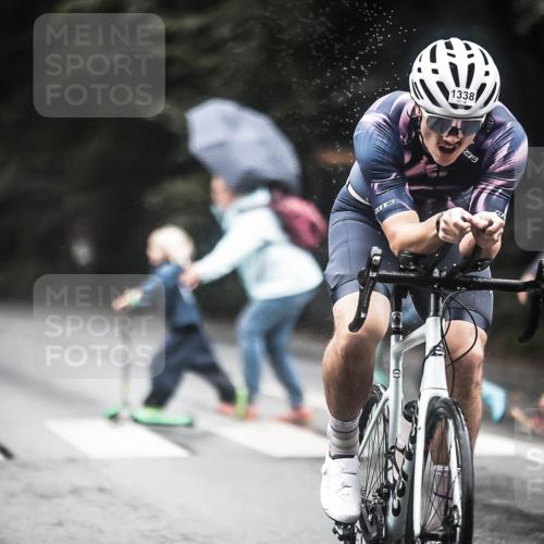 13.09.2026 - Stadtparktriathlon H.Heesch http://msf.ph/oto/10314804 13.09.2026 12:57:22 Radfahren 1127, 1284, 1301, 1333, 1338 meine-sportfotos.de