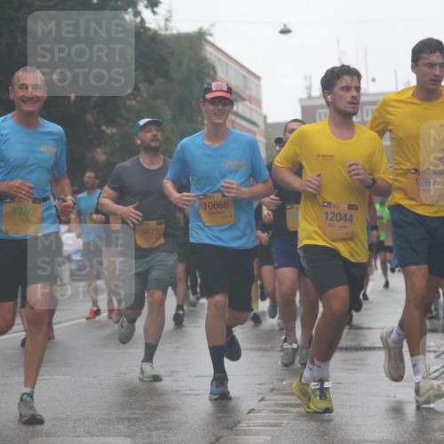 13.09.2026 - Kiel Lauf Markus Tischler http://msf.ph/oto/10314825 13.09.2026 10:43:32 Fleethörn 1752, 3075, 10666, 11, 39, 12044, 1267 meine-sportfotos.de