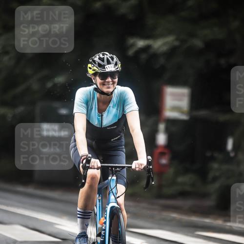 13.09.2026 - Stadtparktriathlon H.Heesch http://msf.ph/oto/10314851 13.09.2026 12:57:29 Radfahren 1091, 1127, 1283 meine-sportfotos.de