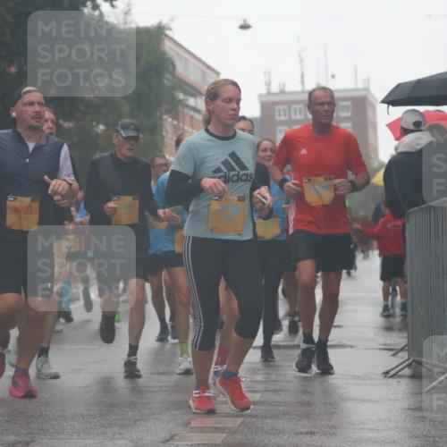 13.09.2026 - Kiel Lauf Markus Tischler http://msf.ph/oto/10314875 13.09.2026 10:43:35 Fleethörn 9727, 8203, 7889 meine-sportfotos.de