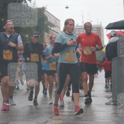 13.09.2026 - Kiel Lauf Markus Tischler http://msf.ph/oto/10314883 13.09.2026 10:43:35 Fleethörn 9727, 8203, 7889, 9895 meine-sportfotos.de