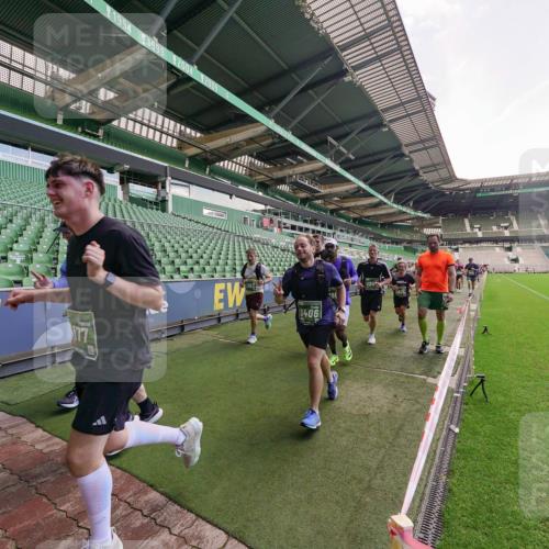 13.09.2026 - 21. swb-Marathon Bremen Michael Burmester http://msf.ph/oto/10314925 13.09.2026 13:10:55 Laufen im Stadion 164, 265, 373, 391, 448, 581, 703, 869, 984, 1180, 1738, 1855, 1867, 1894, 1936, 1952, 1967, 2202, 2232, 2268, 2281, 2284, 2299, 2330, 2333, 2339, 2342, 2353, 2432, 2443, 2471, 2525, 2530, 2531, 2553, 2573, 2589, 2594, 2654, 2669, 2682, 2714, 2717, 2784, 2785, 2804, 2819, 2836, 2907, 2920, 2932, 2976, 3026, 3032, 3063, 3082, 3086, 3089, 3122, 3159, 3174, 3207, 3208, 3291, 3316, 3328, 3333, 3352, 3370, 3398, 3409, 3410, 3470, 3769, 800 meine-sportfotos.de