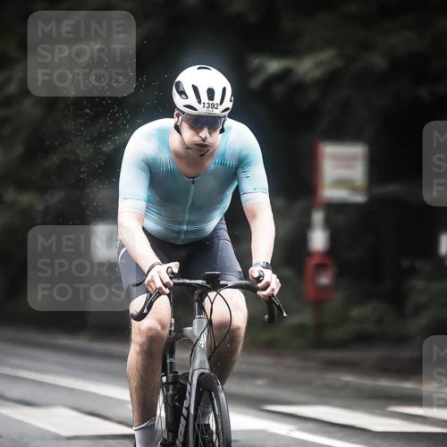 13.09.2026 - Stadtparktriathlon H.Heesch http://msf.ph/oto/10314979 13.09.2026 12:57:37 Radfahren 1091, 1135, 1283, 1392 meine-sportfotos.de