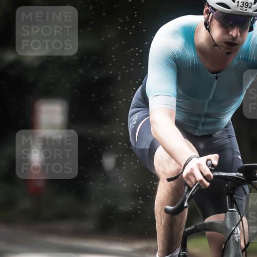 13.09.2026 - Stadtparktriathlon H.Heesch http://msf.ph/oto/10315009 13.09.2026 12:57:38 Radfahren 1135, 1283, 1374, 1392, 1409 meine-sportfotos.de