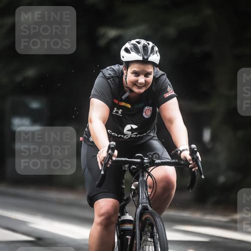 13.09.2026 - Stadtparktriathlon H.Heesch http://msf.ph/oto/10315029 13.09.2026 12:57:41 Radfahren 1135, 1306, 1374, 1392, 1409 meine-sportfotos.de