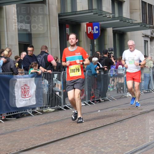 13.09.2026 - 21. swb-Marathon Bremen Strokosch-Dieckow http://msf.ph/oto/10315031 13.09.2026 10:56:47 Ziel 10157, 10166, 10408, 10578, 10610, 10687, 10700, 10772, 10969, 11000, 11079, 11236, 11292, 11328, 11484, 11667, 11946, 12032, 12263, 12382, 12383, 10240, 10356, 10372, 10486, 10540, 10675, 10721, 10771, 10824, 10888, 10936, 11064, 11069, 11349, 11407, 11474, 11601, 11844, 11855, 11871, 11872, 11911, 11996, 12284, 12434, 12543 meine-sportfotos.de