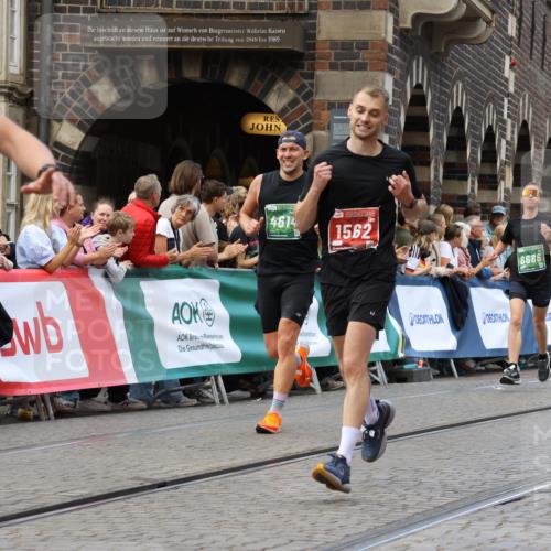 13.09.2026 - 21. swb-Marathon Bremen Strokosch-Dieckow http://msf.ph/oto/10315038 13.09.2026 13:06:03 Ziel 1017, 1301, 1562, 1745, 1879, 2538, 3242, 3520, 4157, 5199, 5725, 6025, 6579, 8706, 8973, 9010, 474, 1901, 3466, 4614, 6686, 7336, 8670, 9934 meine-sportfotos.de