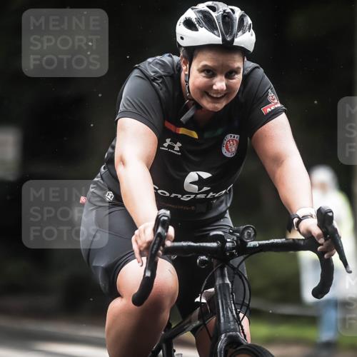 13.09.2026 - Stadtparktriathlon H.Heesch http://msf.ph/oto/10315048 13.09.2026 12:57:42 Radfahren 1135, 1306, 1374, 1392, 1409 meine-sportfotos.de