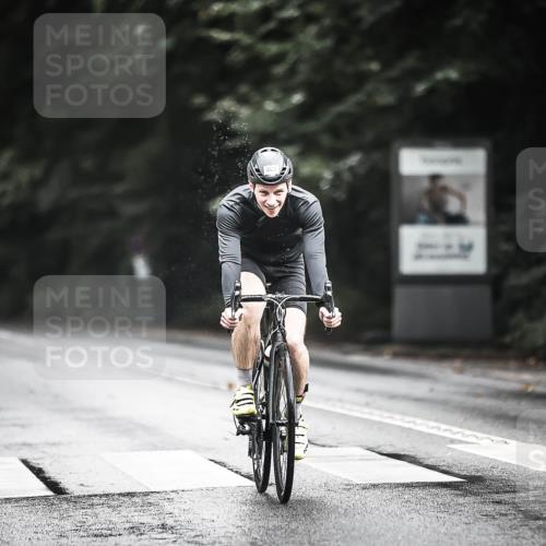 13.09.2026 - Stadtparktriathlon H.Heesch http://msf.ph/oto/10315104 13.09.2026 11:50:29 Radfahren 888, 908, 924, 937 meine-sportfotos.de