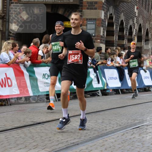 13.09.2026 - 21. swb-Marathon Bremen Strokosch-Dieckow http://msf.ph/oto/10315114 13.09.2026 13:06:03 Ziel 1017, 1301, 1562, 1745, 1879, 2538, 3242, 3520, 4157, 5199, 5725, 6025, 6579, 8706, 8973, 9010, 474, 1901, 3466, 4614, 6686, 7336, 8670, 9934 meine-sportfotos.de