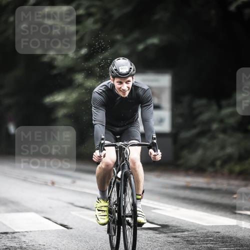 13.09.2026 - Stadtparktriathlon H.Heesch http://msf.ph/oto/10315129 13.09.2026 11:50:30 Radfahren 888, 908, 924, 937 meine-sportfotos.de