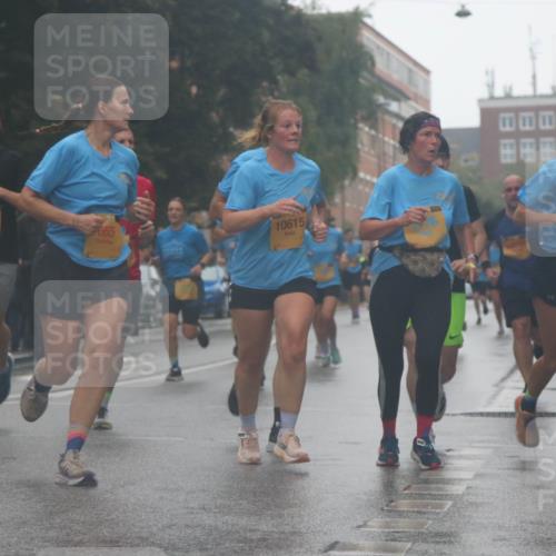 13.09.2026 - Kiel Lauf Markus Tischler http://msf.ph/oto/10315133 13.09.2026 10:44:04 Fleethörn 1015, 665, 10615, 5348 meine-sportfotos.de