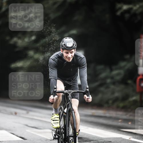 13.09.2026 - Stadtparktriathlon H.Heesch http://msf.ph/oto/10315137 13.09.2026 11:50:30 Radfahren 888, 908, 924, 937 meine-sportfotos.de
