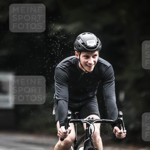 13.09.2026 - Stadtparktriathlon H.Heesch http://msf.ph/oto/10315169 13.09.2026 11:50:30 Radfahren 888, 908, 924, 937 meine-sportfotos.de