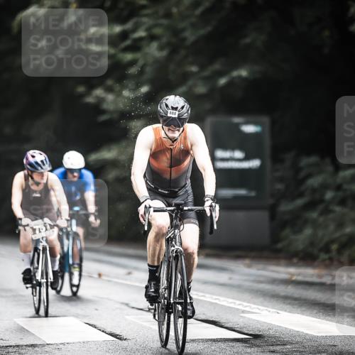 13.09.2026 - Stadtparktriathlon H.Heesch http://msf.ph/oto/10315228 13.09.2026 11:50:35 Radfahren 751, 821, 878, 888, 908, 920, 937 meine-sportfotos.de