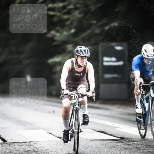 13.09.2026 - Stadtparktriathlon H.Heesch http://msf.ph/oto/10315264 13.09.2026 11:50:36 Radfahren 726, 751, 805, 821, 878, 888, 908, 920, 937 meine-sportfotos.de