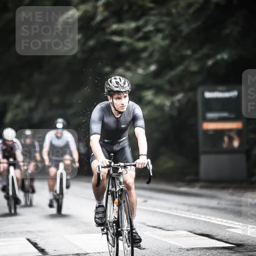 13.09.2026 - Stadtparktriathlon H.Heesch http://msf.ph/oto/10315300 13.09.2026 11:50:39 Radfahren 726, 751, 805, 821, 878, 888, 920, 937 meine-sportfotos.de