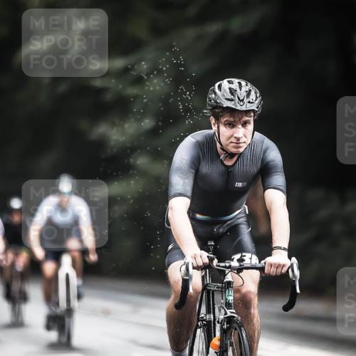 13.09.2026 - Stadtparktriathlon H.Heesch http://msf.ph/oto/10315331 13.09.2026 11:50:39 Radfahren 726, 751, 805, 821, 878, 888, 920, 937 meine-sportfotos.de