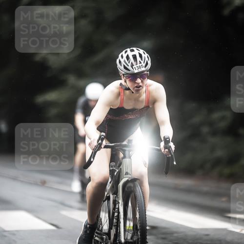 13.09.2026 - Stadtparktriathlon H.Heesch http://msf.ph/oto/10315465 13.09.2026 12:58:16 Radfahren 1210, 1244, 1278, 1352, 1359, 1385, 1420 meine-sportfotos.de