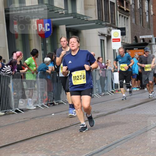 13.09.2026 - 21. swb-Marathon Bremen Strokosch-Dieckow http://msf.ph/oto/10315507 13.09.2026 10:57:02 Ziel 10166, 10177, 10226, 10300, 10394, 10517, 10518, 10578, 10687, 10700, 10969, 11106, 11236, 11292, 11365, 11480, 11484, 11498, 11609, 11667, 11734, 11966, 12037, 12111, 12263, 12372, 12382, 12383, 12400, 12411, 10157, 10408, 10486, 10610, 10771, 10772, 10888, 11000, 11064, 11079, 11328, 11872, 11946, 12032, 12284, 12434 meine-sportfotos.de