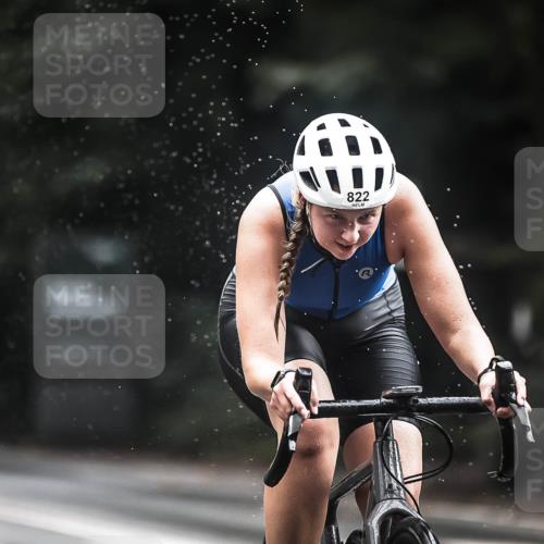 13.09.2026 - Stadtparktriathlon H.Heesch http://msf.ph/oto/10315519 13.09.2026 11:50:47 Radfahren 726, 805, 821, 822, 833, 836, 918 meine-sportfotos.de