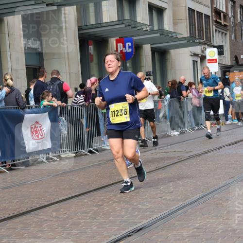13.09.2026 - 21. swb-Marathon Bremen Strokosch-Dieckow http://msf.ph/oto/10315549 13.09.2026 10:57:02 Ziel 10166, 10177, 10226, 10300, 10394, 10517, 10518, 10578, 10687, 10700, 10969, 11106, 11236, 11292, 11365, 11480, 11484, 11498, 11609, 11667, 11734, 11966, 12037, 12111, 12263, 12372, 12382, 12383, 12400, 12411, 10157, 10408, 10486, 10610, 10771, 10772, 10888, 11000, 11064, 11079, 11328, 11872, 11946, 12032, 12284, 12434 meine-sportfotos.de
