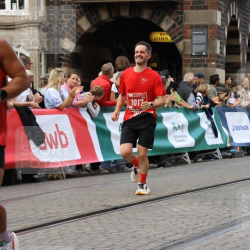 13.09.2026 - 21. swb-Marathon Bremen Strokosch-Dieckow http://msf.ph/oto/10315558 13.09.2026 13:06:12 Ziel 1017, 1745, 1879, 2538, 3520, 4157, 4712, 5803, 6025, 6058, 7399, 8334, 8706, 8877, 8973, 8983, 9010, 9918, 474, 1901, 7590, 8621, 9934, 13148 meine-sportfotos.de