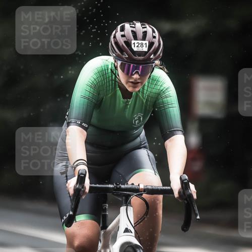 13.09.2026 - Stadtparktriathlon H.Heesch http://msf.ph/oto/10315605 13.09.2026 12:58:24 Radfahren 1212, 1237, 1281, 1336 meine-sportfotos.de