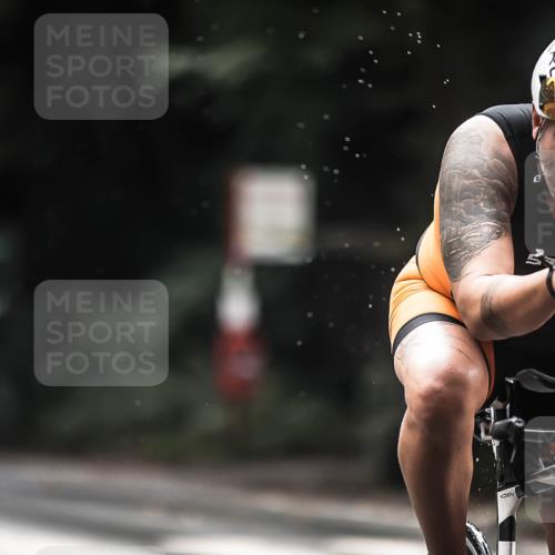 13.09.2026 - Stadtparktriathlon H.Heesch http://msf.ph/oto/10315607 13.09.2026 11:50:49 Radfahren 822, 833, 836, 918 meine-sportfotos.de