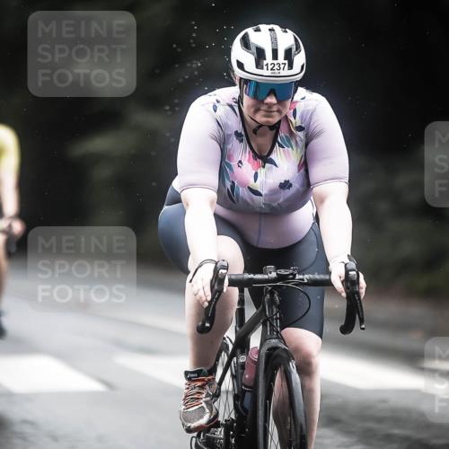 13.09.2026 - Stadtparktriathlon H.Heesch http://msf.ph/oto/10315635 13.09.2026 12:58:29 Radfahren 1212, 1237, 1281, 1295, 1312, 1336, 1383 meine-sportfotos.de