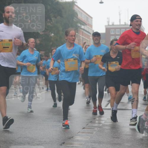 13.09.2026 - Kiel Lauf Markus Tischler http://msf.ph/oto/10315636 13.09.2026 10:44:56 Fleethörn 1169, 463, 438 meine-sportfotos.de
