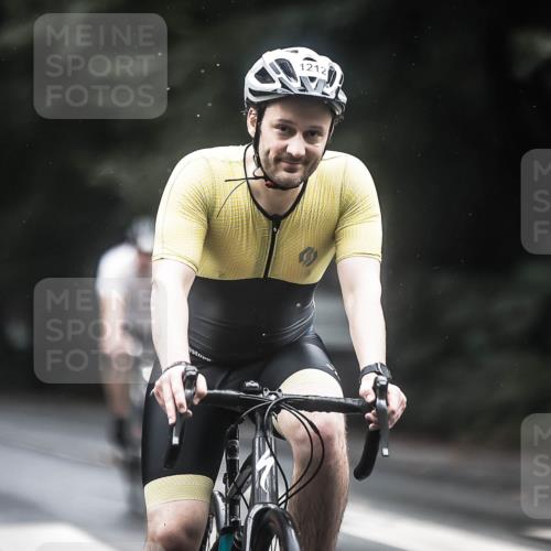 13.09.2026 - Stadtparktriathlon H.Heesch http://msf.ph/oto/10315670 13.09.2026 12:58:31 Radfahren 1212, 1237, 1256, 1295, 1300, 1312, 1336, 1383 meine-sportfotos.de