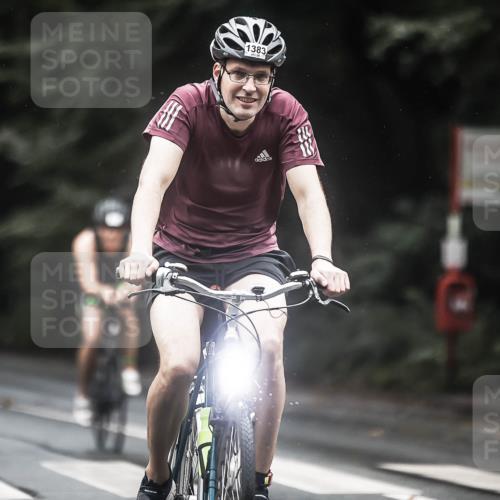 13.09.2026 - Stadtparktriathlon H.Heesch http://msf.ph/oto/10315723 13.09.2026 12:58:34 Radfahren 1212, 1237, 1256, 1295, 1300, 1312, 1336, 1340, 1383 meine-sportfotos.de