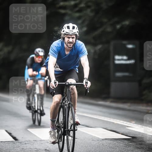 13.09.2026 - Stadtparktriathlon H.Heesch http://msf.ph/oto/10315755 13.09.2026 12:58:36 Radfahren 1212, 1256, 1295, 1300, 1312, 1340, 1383 meine-sportfotos.de