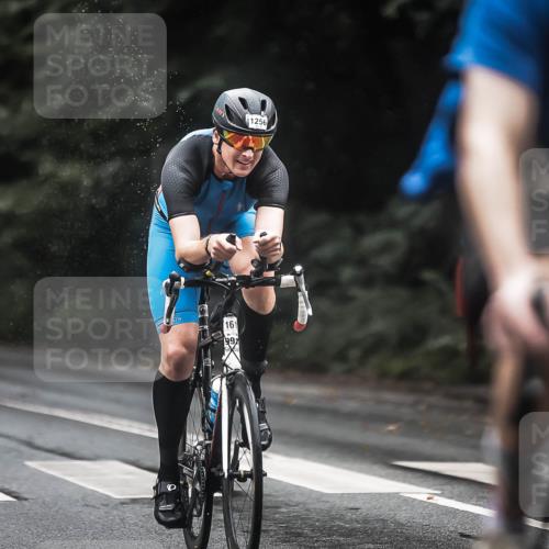 13.09.2026 - Stadtparktriathlon H.Heesch http://msf.ph/oto/10315795 13.09.2026 12:58:37 Radfahren 1256, 1295, 1300, 1312, 1340, 1369, 1383 meine-sportfotos.de