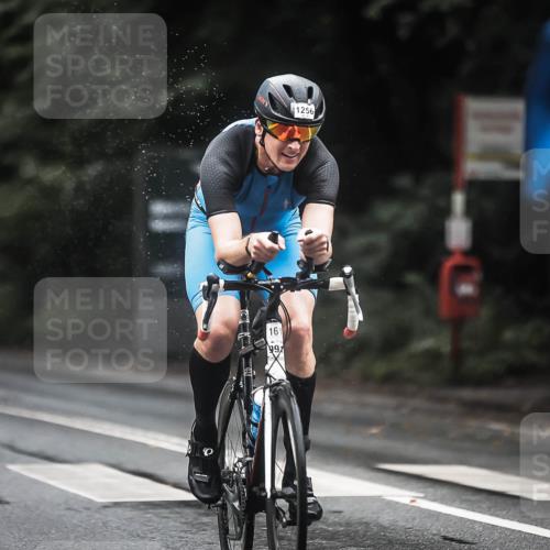 13.09.2026 - Stadtparktriathlon H.Heesch http://msf.ph/oto/10315803 13.09.2026 12:58:37 Radfahren 1256, 1295, 1300, 1312, 1340, 1369, 1383 meine-sportfotos.de