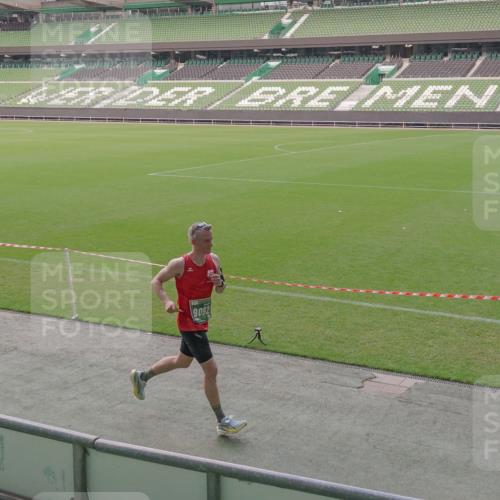 13.09.2026 - 21. swb-Marathon Bremen Michael Burmester http://msf.ph/oto/10315810 13.09.2026 12:50:35 Laufen im Stadion 335, 469, 663, 670, 771, 779, 899, 1455, 1510, 1513, 1517, 1605, 1613, 1748, 1970, 1998, 2052, 2130, 2288, 2291, 2295, 2347, 2360, 2442, 2444, 2750, 2909, 3043, 3330, 3440, 3484, 3625, 3647, 3808, 3959, 3973, 4023, 4033, 4247, 4368, 4384, 4473, 4559, 4727, 4743, 4781, 4782, 4852, 4888, 4990, 5066, 5111, 5155, 5314, 5377, 5383, 5521, 5532, 5570, 5585, 5594, 5620, 5627, 5636, 5696, 6267, 6274, 6471, 6652, 6668, 6842, 6901, 6906, 7109, 7115, 7121, 8033, 8798 meine-sportfotos.de