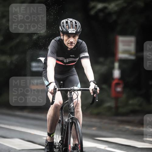 13.09.2026 - Stadtparktriathlon H.Heesch http://msf.ph/oto/10315842 13.09.2026 12:58:39 Radfahren 1256, 1295, 1300, 1340, 1369, 1383 meine-sportfotos.de
