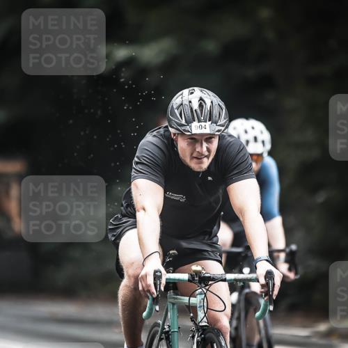 13.09.2026 - Stadtparktriathlon H.Heesch http://msf.ph/oto/10315913 13.09.2026 11:51:09 Radfahren 715, 767, 896, 904, 906, 963 meine-sportfotos.de