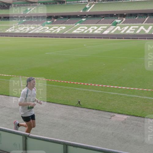 13.09.2026 - 21. swb-Marathon Bremen Michael Burmester http://msf.ph/oto/10315937 13.09.2026 12:50:48 Laufen im Stadion 335, 469, 663, 670, 771, 779, 1125, 1146, 1162, 1455, 1510, 1513, 1517, 1605, 1613, 1970, 1998, 2052, 2130, 2288, 2291, 2295, 2347, 2360, 2442, 2444, 2447, 2750, 2759, 2909, 3440, 3484, 3625, 3647, 3703, 3808, 3959, 4023, 4033, 4368, 4384, 4473, 4559, 4571, 4582, 4727, 4743, 4781, 4782, 4888, 4895, 5066, 5111, 5155, 5314, 5377, 5383, 5521, 5532, 5585, 5594, 5620, 5627, 5636, 5696, 6267, 6274, 6471, 6652, 6668, 6842, 6901, 6906, 7109, 7115, 7121, 8033, 8798 meine-sportfotos.de