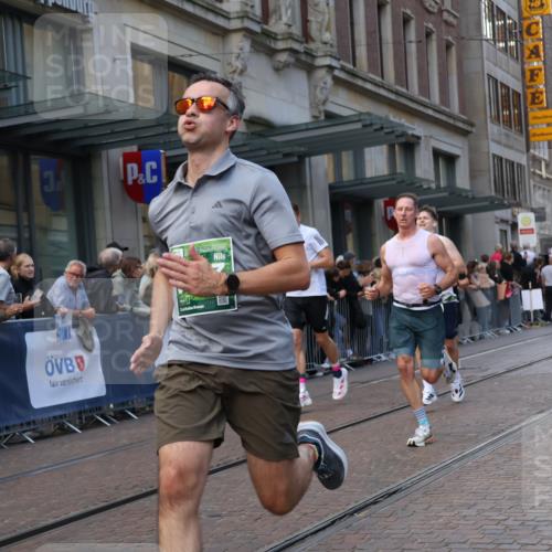 13.09.2026 - 21. swb-Marathon Bremen Strokosch-Dieckow http://msf.ph/oto/10315948 13.09.2026 13:16:13 Ziel 696, 755, 792, 816, 985, 1076, 1162, 2474, 2604, 4485, 5255, 5554, 5963, 6367, 7053, 7603, 7801, 7875, 8171, 8288, 9031, 145, 481, 663, 740, 1605, 1955, 2623, 3134, 3149, 4128, 4823, 5430, 5474, 5913, 6106, 6721, 6744, 7307, 7413, 8398, 8487, 9031, 9115, 9278, 13008, 13149, 13158 meine-sportfotos.de