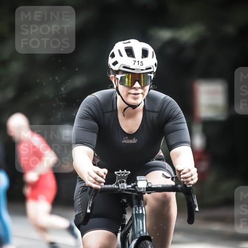 13.09.2026 - Stadtparktriathlon H.Heesch http://msf.ph/oto/10315963 13.09.2026 11:51:14 Radfahren 715, 767, 894, 904, 963 meine-sportfotos.de